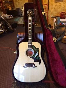 Gibson Custom Shop Dove