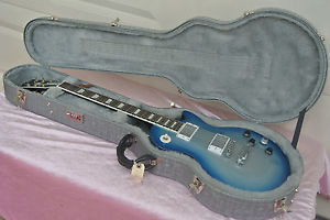 2007 FIRST YEAR GIBSON LES PAUL ROBOT GUITAR NOS w/ ORIGINAL CASE! C389