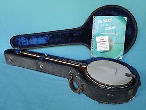 VINTAGE 1920'S LUDWIG STRATFORD PLECTRUM BANJO