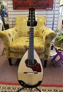Eastman MDB102 Bowl Back Mandolin with Eastman Hardcase