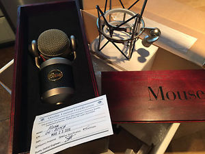 Blue Mouse Microphone - Mint w/box & Shockmount!