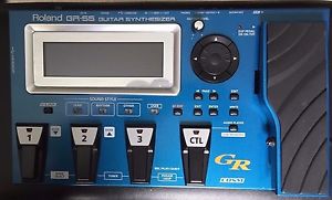 Roland GR-55 Guitar Synthesizer with GK-3 Pickup