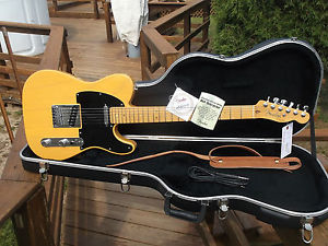 2008 FENDER AMERICAN DELUXE ASH-BODIED TELECASTER, EXCELLENT COND, HANGTAGS, ETC