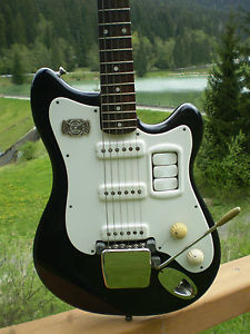 Resonet-Grazioso-1955-Futurama-Jolana-Harrison-Clapton-Page...