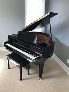 Yamaha 5' Baby Grand W/ Disklavier DKC 800 (2014)