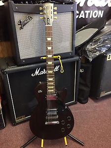 Gibson Les Paul Studio With Hardshell Case
