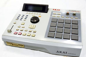 AKAI MPC2000XL sampler sequencer Used Sampler