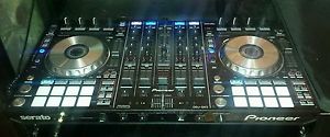 Pioneer DDJ-SX2 dj controller with Serato Flip