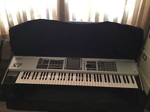 Roland fantom X7