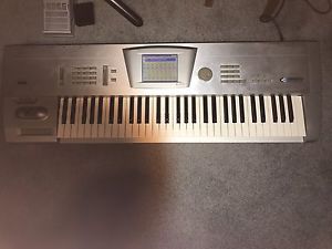 Korg Trinity Plus Mint Condition- Reads USB - Solo Tri Board Installed