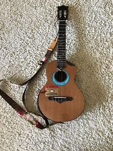 Rebel Tenor Ukulele - Beautiful "Livingston" limited edition; Serial No: RCL-00