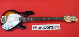 MUSIC MAN STINGRAY 5 STRING BASS