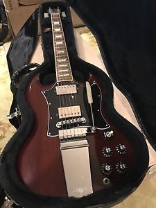 2000 USA Gibson SG Angus Young Signature electric guitar w/ original case AC/DC