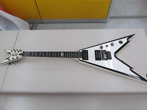 DEAN RAZORBACK V Used FreeShipping w/ Hard case