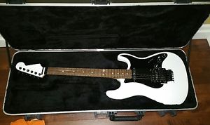 WARMOTH SUPER STRAT W/FULL GRAPHTECH GHOST PIEZO 13 PIN MAGNETIC