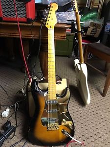 JV STRAT SCHECTER VAN NUYS DREAM  MACHINE  CLONE MAPLE NECK