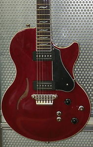 Vox Virage 2 singlecut Hollowbody deep cherry red