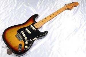 Fender 1976 Stratocaster 3Tone Sunburst Electric Guitar Free shipping