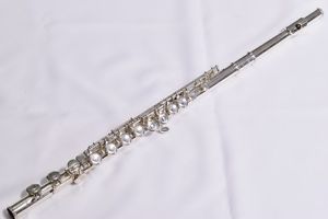 Used YAMAHA Flute YFL-211 Student Model With E-Mechanism