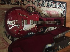 Gretsch G6119 Chet Atkins Tennessee Rose Guitar