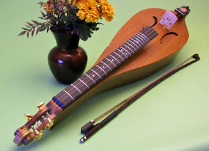 Bowed dulcimer, new built, walnut and western red cedar, ebony fretboard