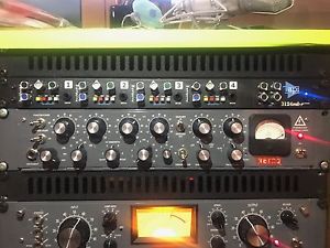 RETRO Instruments Powerstrip producer channel tube pre amp compressor DI & EQ