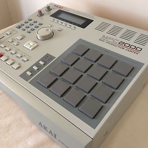 akai mpc 2000