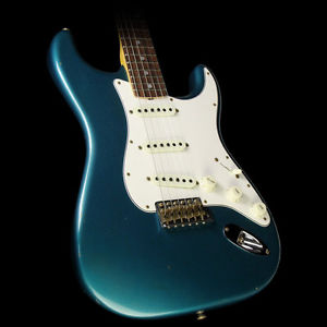 Fender Custom 2017 Time Machine Series '69 Stratocaster Journeyman Relic Guitar