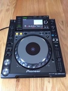 PIONEER CDJ-2000NXS NEXUS DIGITAL DJ TURNTABLE, BLACK w/ETHERNET& POWER CABLE