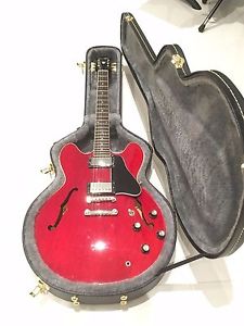 PRICE DROP! Orville by Gibson ES-335 Cherry w/ Hardshell Case + FREE SHIPPING