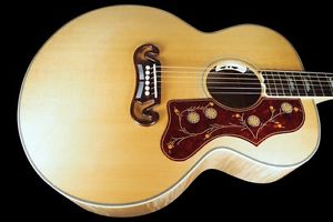 2016 GIBSON SJ-200 STANDARD w FLAMED MAPLE BACK & SIDES AND LR BAGGS ~ NATURAL