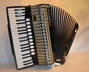 Hohner Atlantic IVN  de Luxe #332