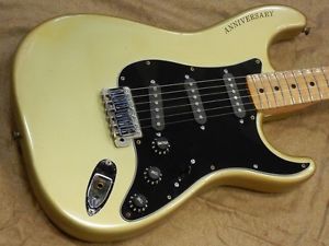 Free Shipping Used Fender Select Stratocaster 2012 Electric Guitar