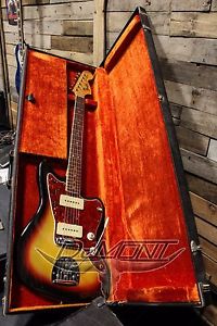 1966 Vintage Fender Jazzmaster w/ OHSC - all original