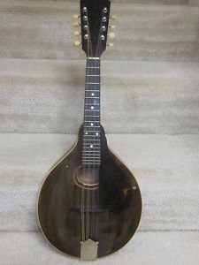 1920 Gibson Style A mandolin- very nice,original case, ready to play