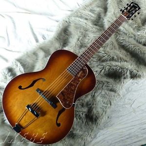 Godin 5th Avenue (Cognac Burst) guitar From JAPAN/456
