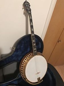 1920's Ludwig Ambassador Deluxe Tenor Banjo