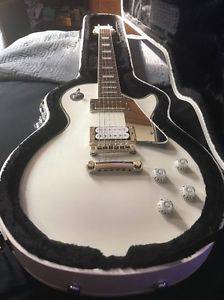tommy thayer guitar