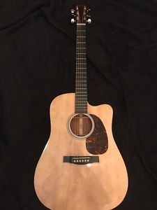 Martin Artist DCPA4 Acoustic/Electric Guitar
