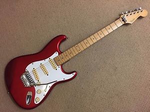 FENDER STRATOCASTER 1985/ 1986 MADE IN JAPAN. GOOD CONDITION.ALL ORIGINAL + CASE