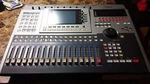 Yamaha AW4416 16 Tracks With 32 Virtual.HD Recorder Mixer Sampler Workstation