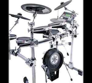 Yamaha DTXtreme IIISP Special Electronic Drum Set-100W Electronic Drum Monitors
