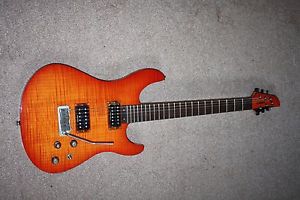 YAMAHA RGX820Z HIGH END GUITAR