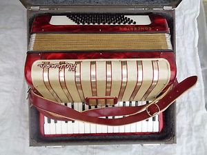 Akkordeon Hohner Concerto II