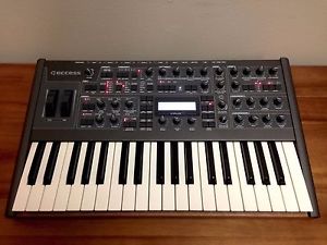Access Virus Ti2 Polar Darkstar - Limitied Edition - Mint Condition! -  VA Synth