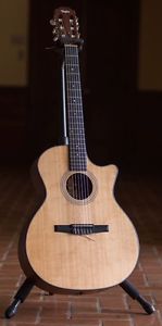 Taylor Grand Auditorium 314CE-N Acoustic/Electric Guitar