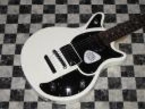 Firstact Volkswagen Garage Master guitar FROM JAPAN/512
