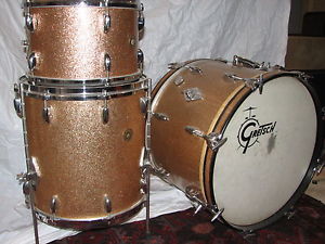 Gretsch Round Badge 20/12/14 in Champagne Sparkle.