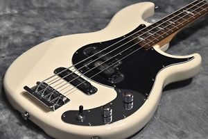 YAMAHA BB1024X Vintage White Electric Bass Guitar Free shipping
