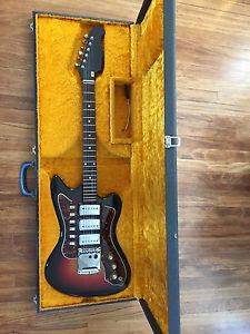 Vintage 60's Supro Lexington (Model S645) Guitar / OHSC